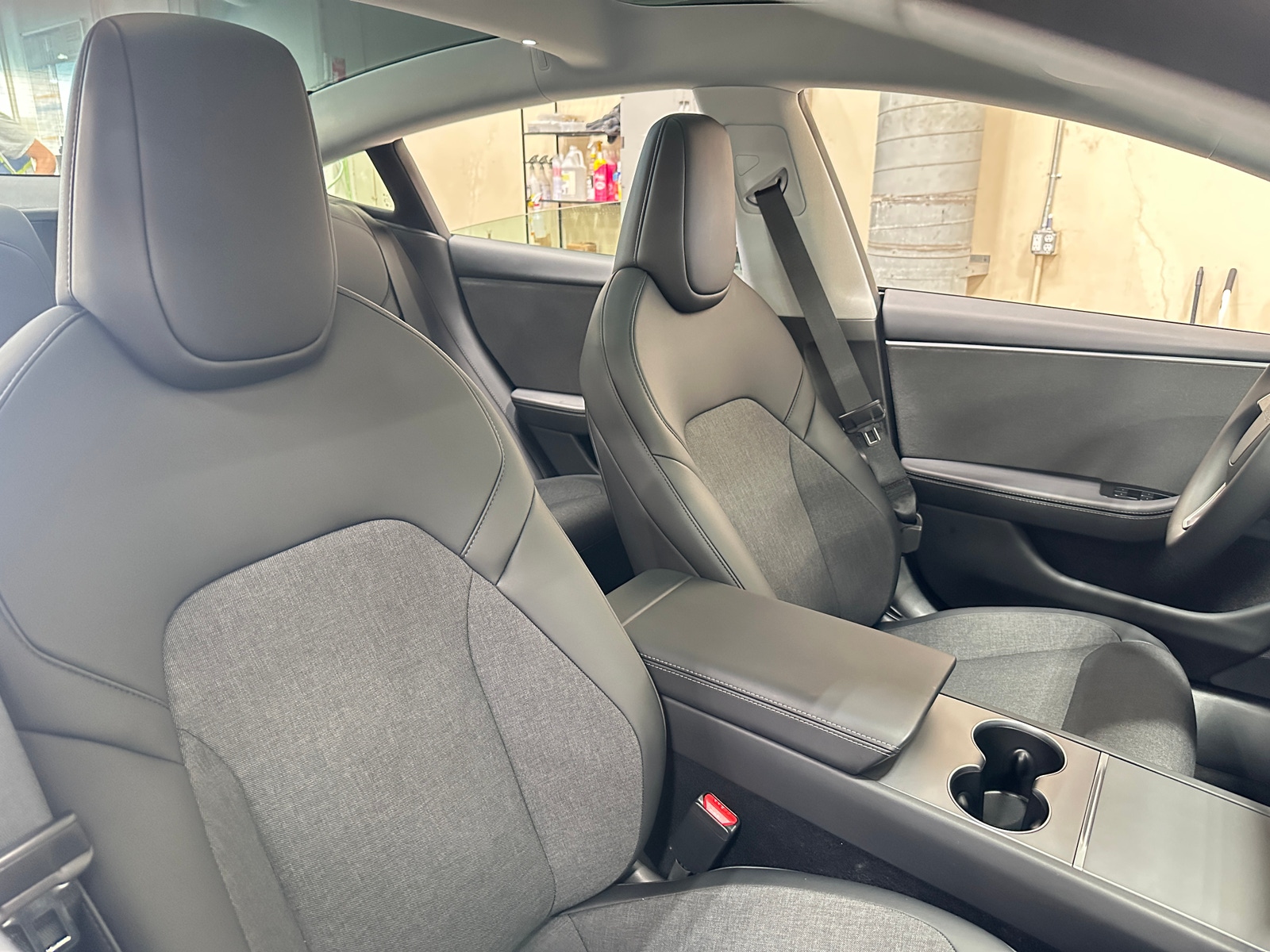 Thumbnail: 2026 Tesla Model 3 - 2