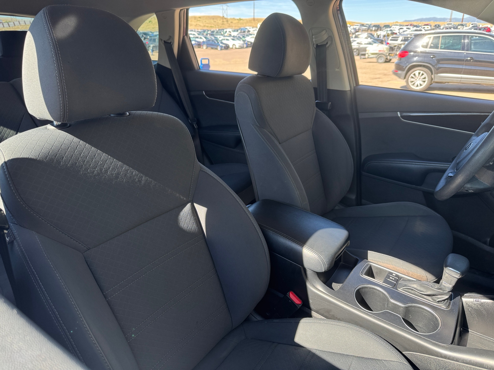Thumbnail: 2019 Kia Sorento - 2