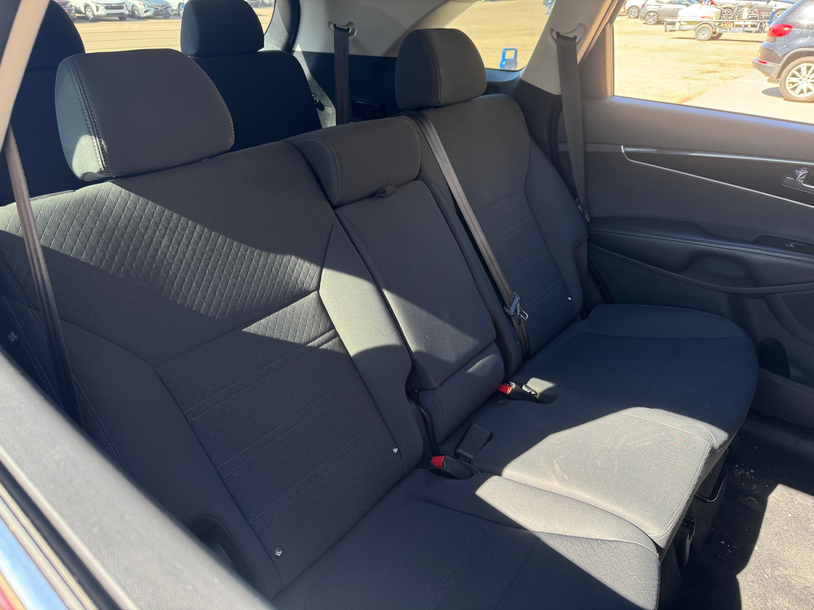 Thumbnail: 2019 Kia Sorento - 6