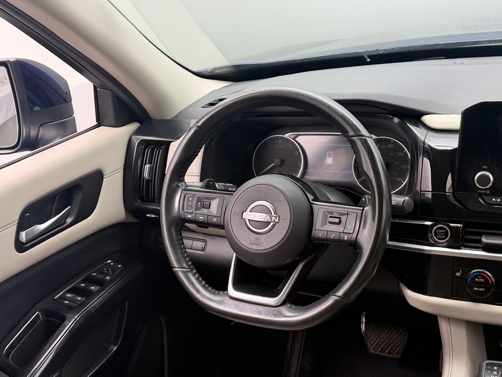 Thumbnail: 2022 Nissan Pathfinder - 5