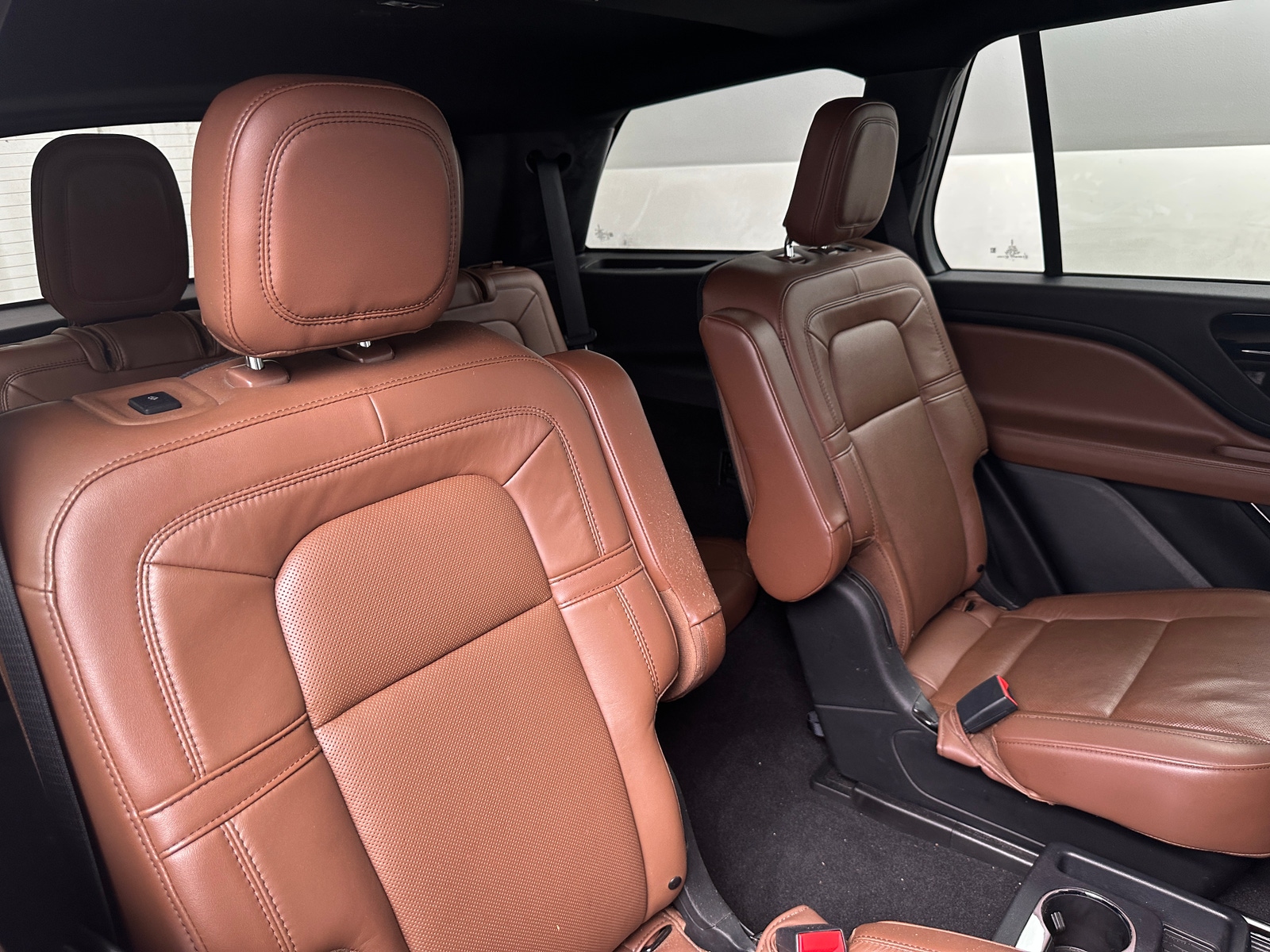 Thumbnail: 2022 Lincoln Aviator - 5