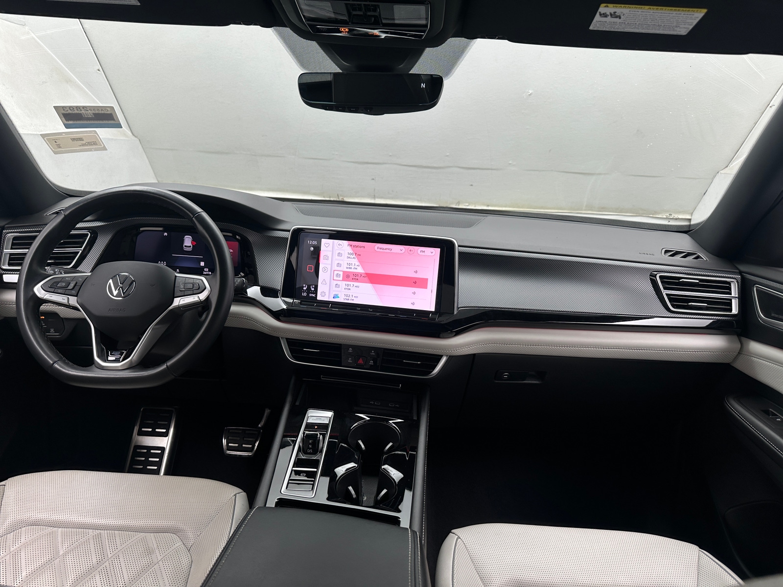 Thumbnail: 2024 Volkswagen Atlas - 3