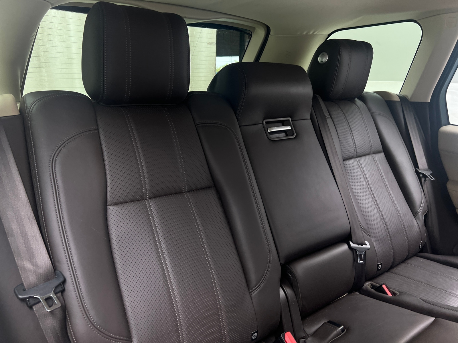 Thumbnail: 2016 Land Rover Range Rover - 5