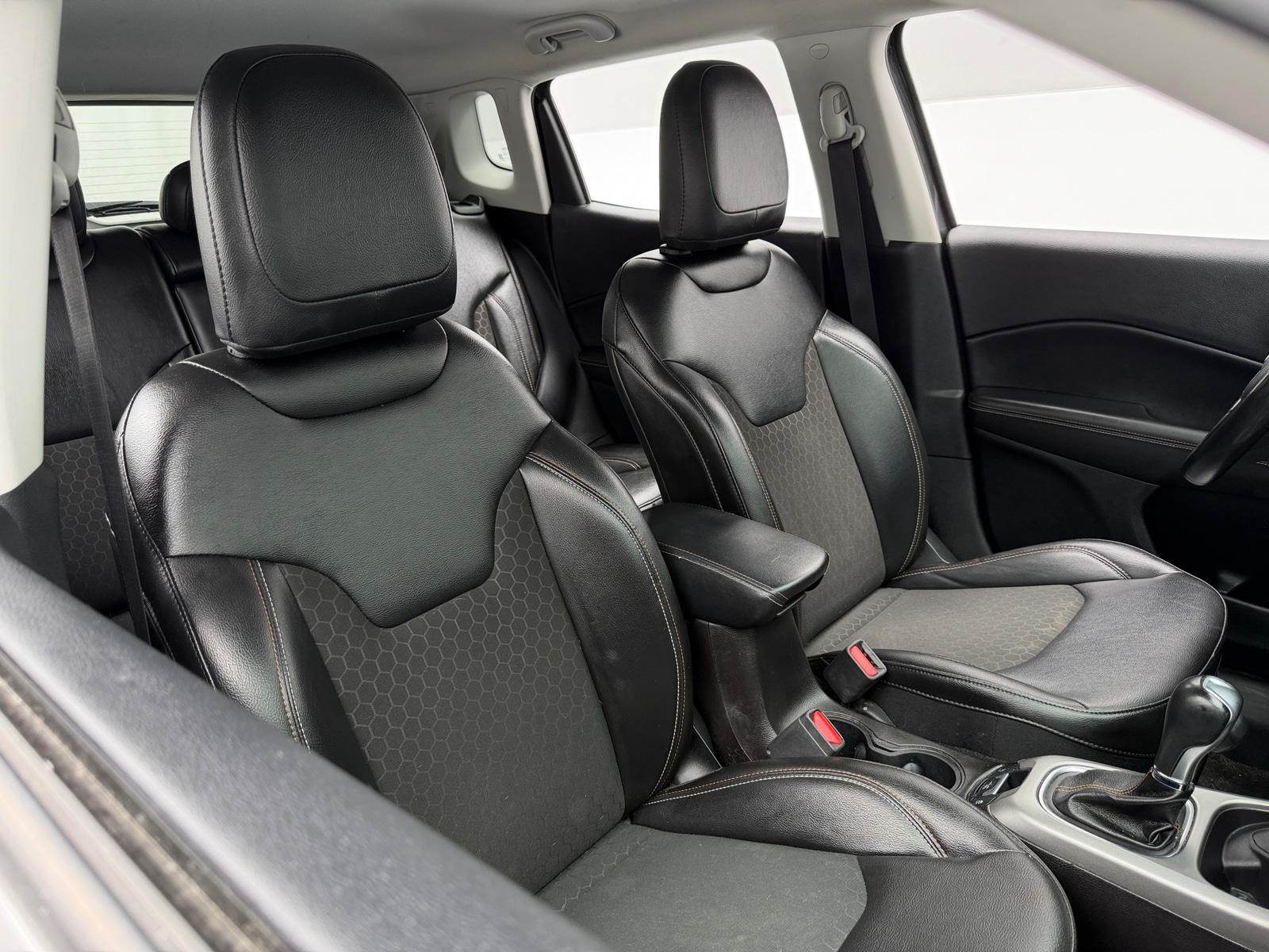 Thumbnail: 2020 Jeep Compass - 2