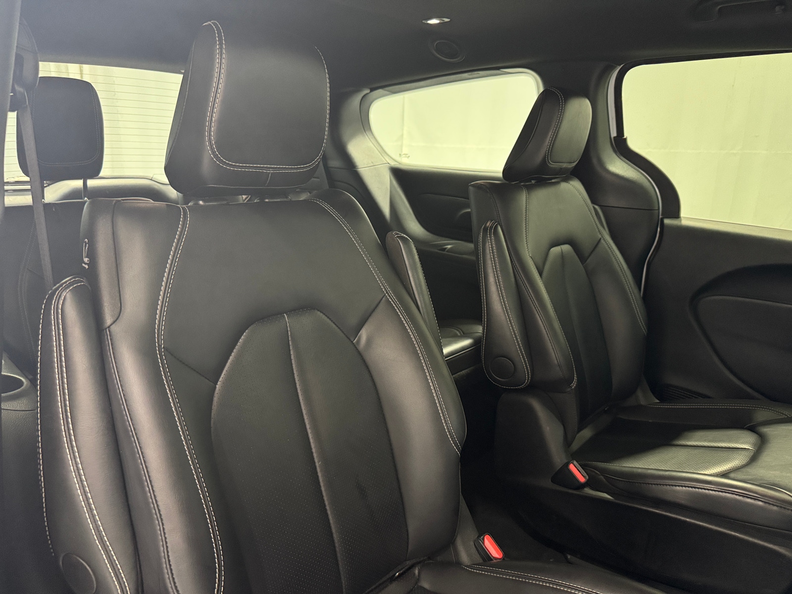 Thumbnail: 2024 Chrysler Pacifica - 5