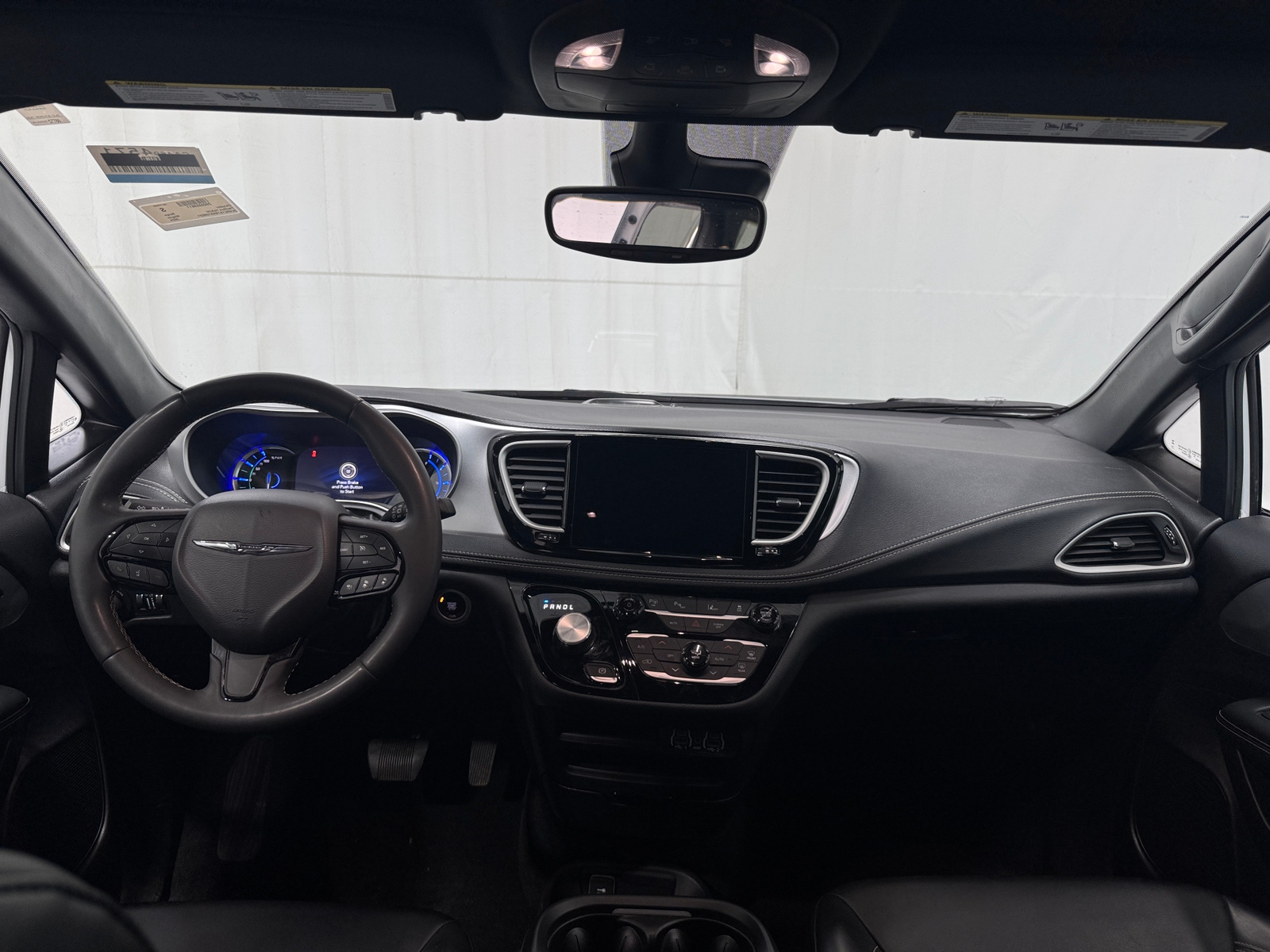 Thumbnail: 2024 Chrysler Pacifica - 2