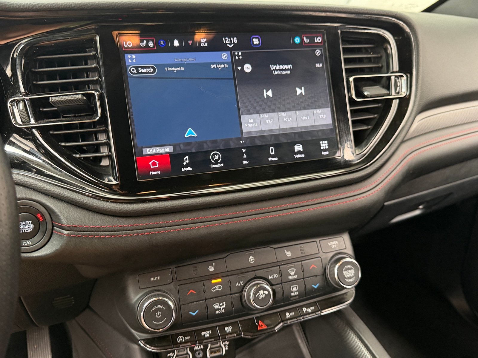 Thumbnail: 2026 Dodge Durango - 4