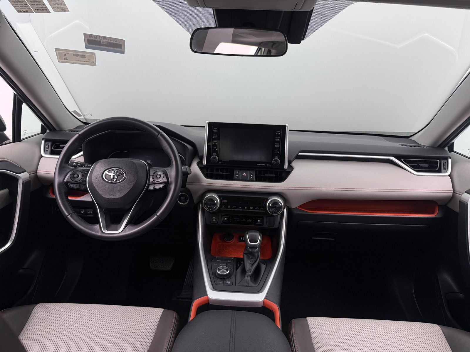 Thumbnail: 2019 Toyota RAV4 - 2