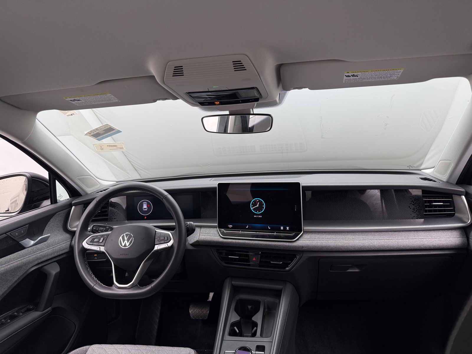 Thumbnail: 2025 Volkswagen Tiguan - 3