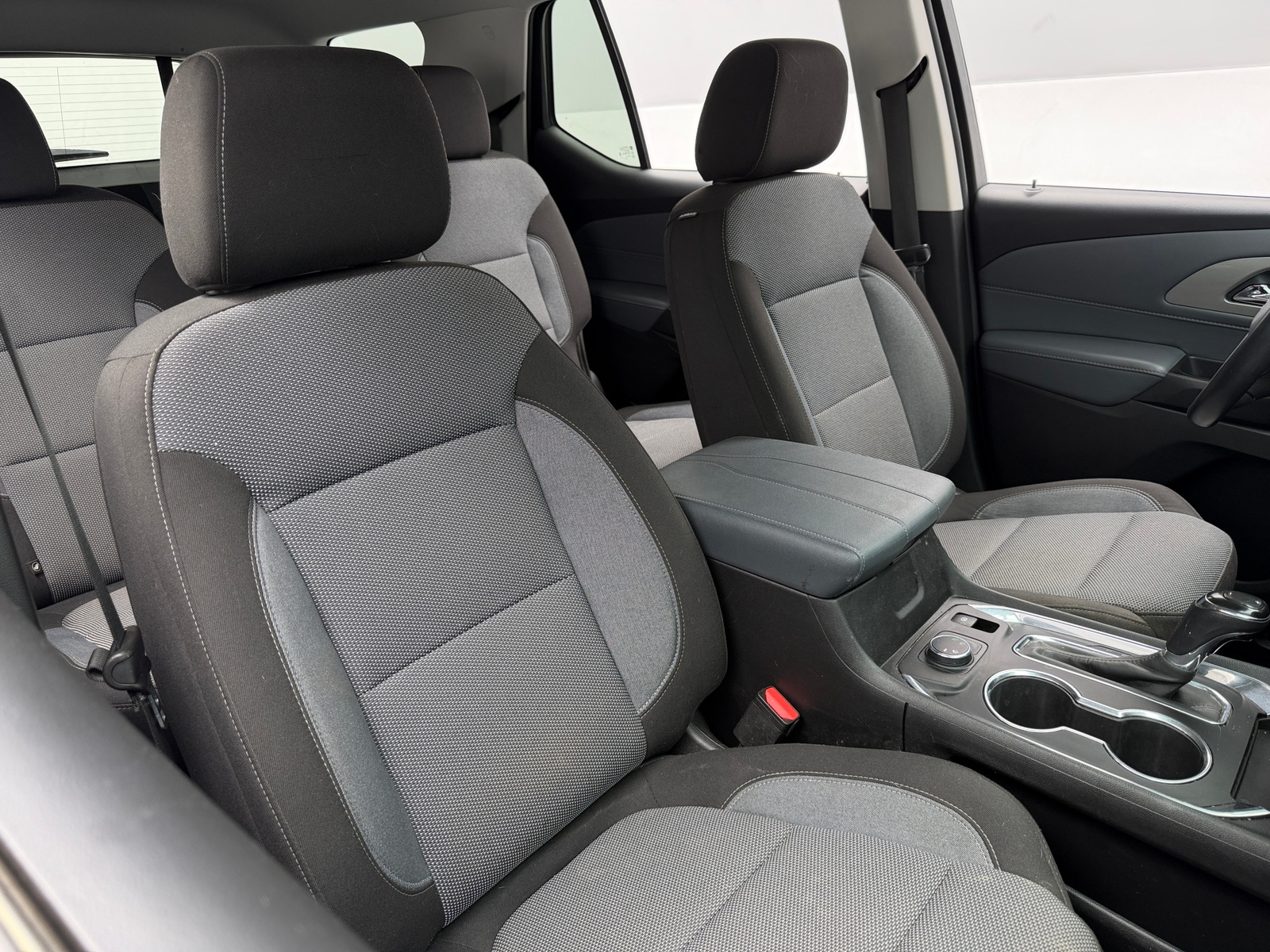 Thumbnail: 2020 Chevrolet Traverse - 2