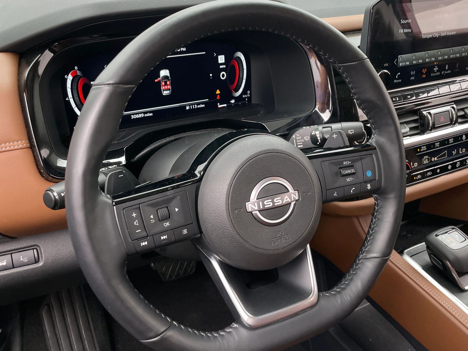 Thumbnail: 2023 Nissan Pathfinder - 4