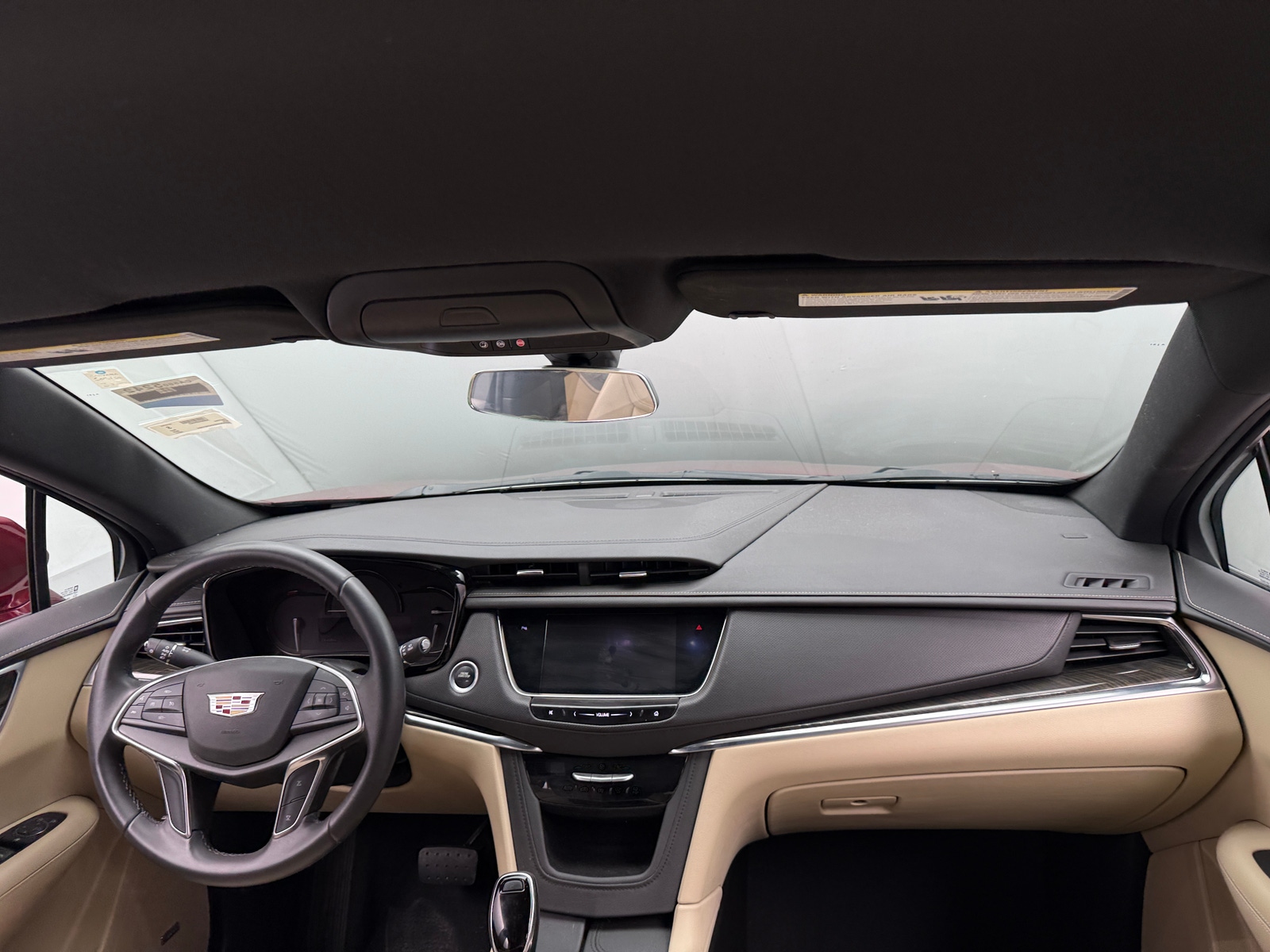 Thumbnail: 2017 Cadillac XT5 - 2