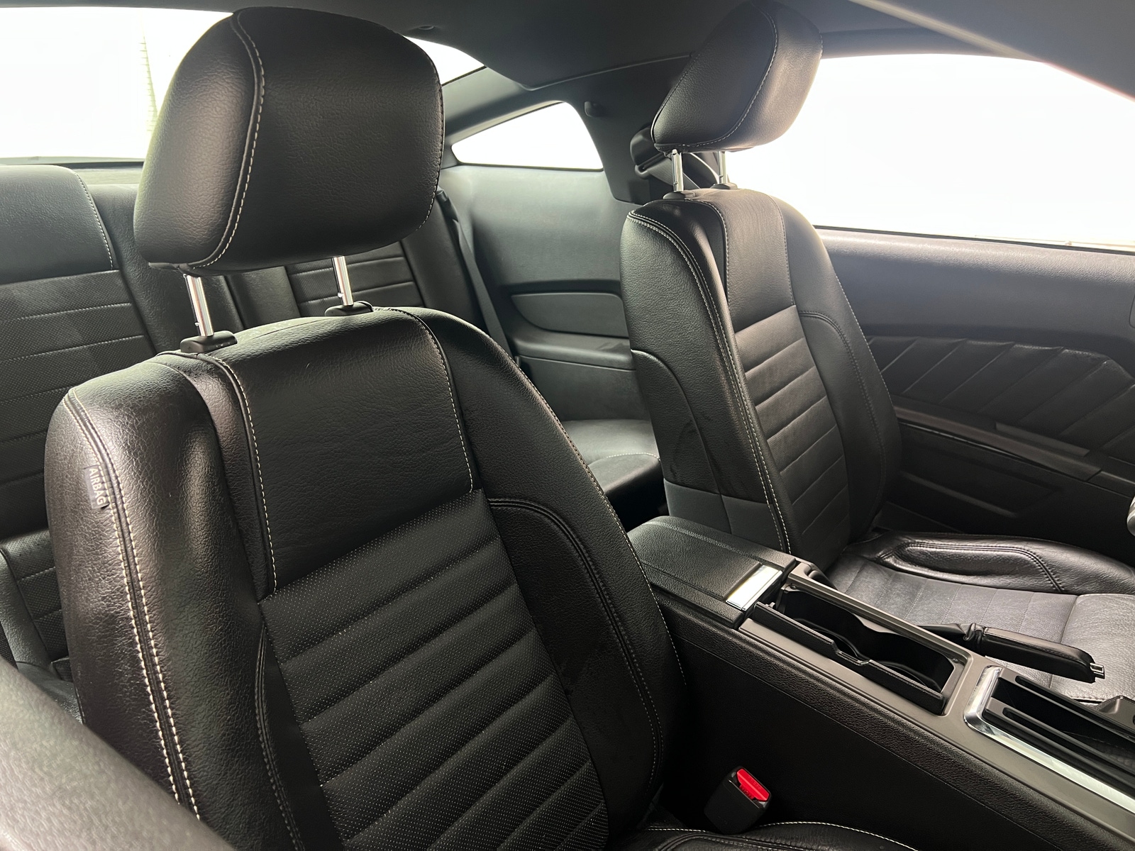 Thumbnail: 2010 Ford Mustang - 2