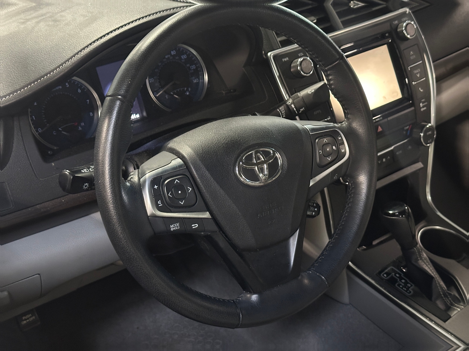 Thumbnail: 2016 Toyota Camry - 5