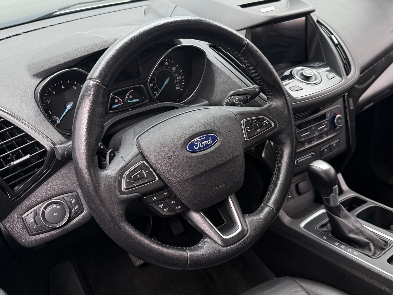 Thumbnail: 2017 Ford Escape - 4