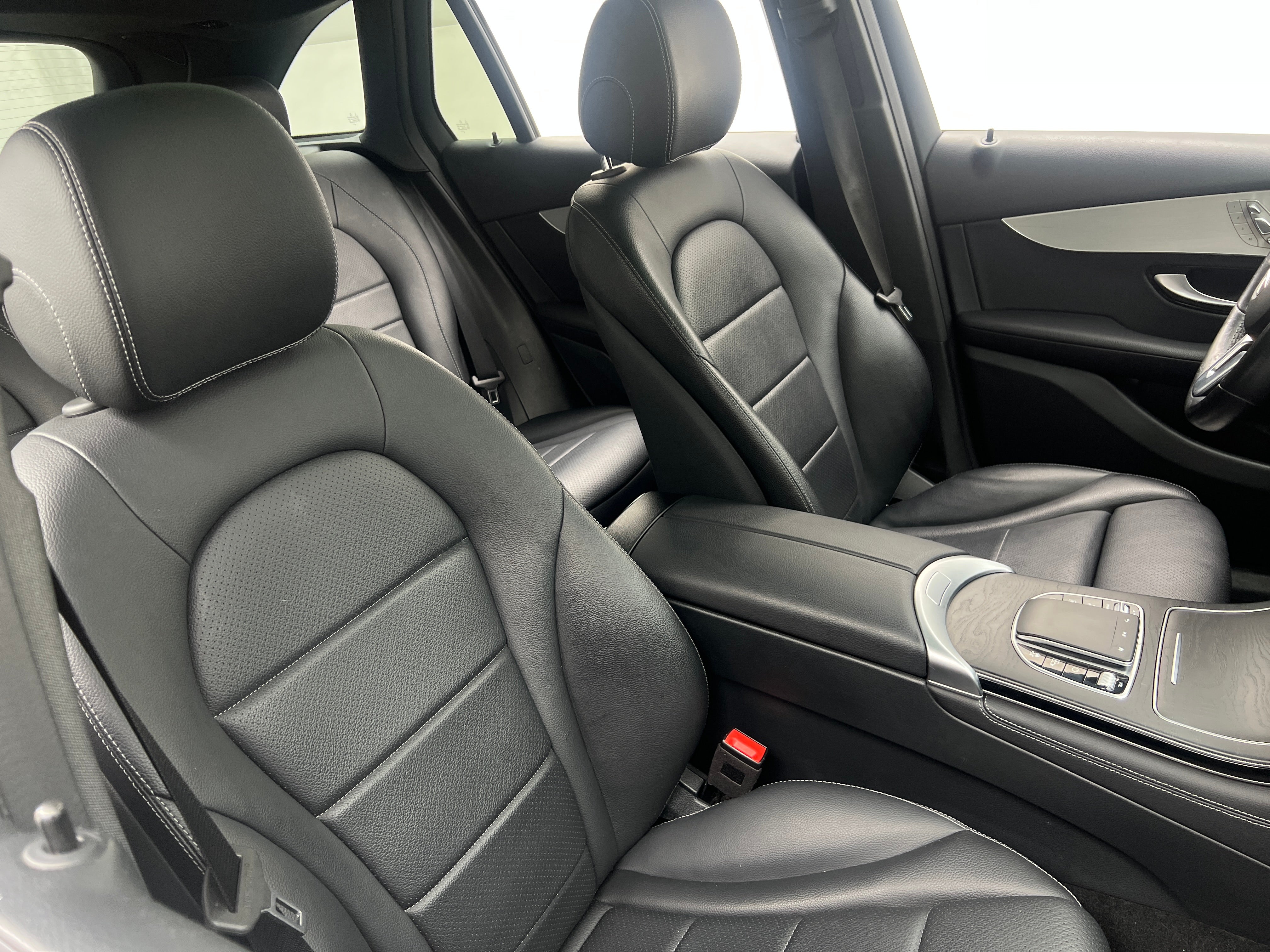 2021 Mercedes-Benz GLC