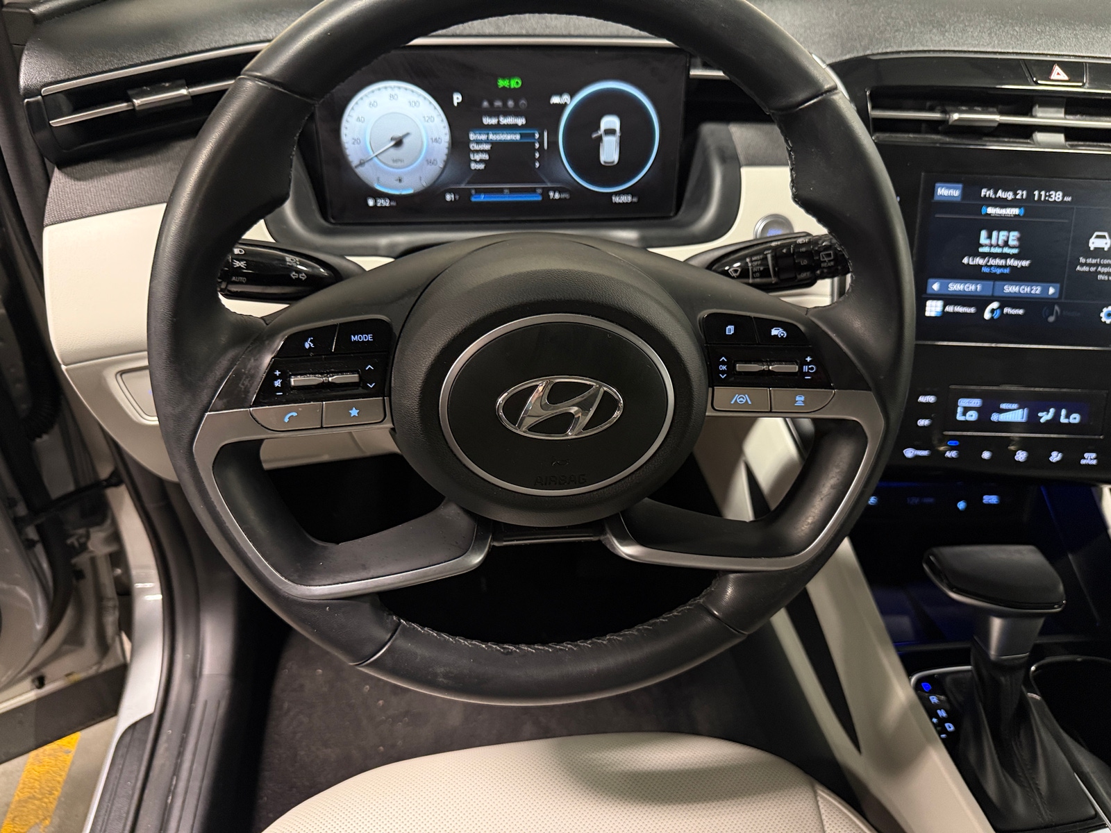 Thumbnail: 2023 Hyundai Tucson - 4