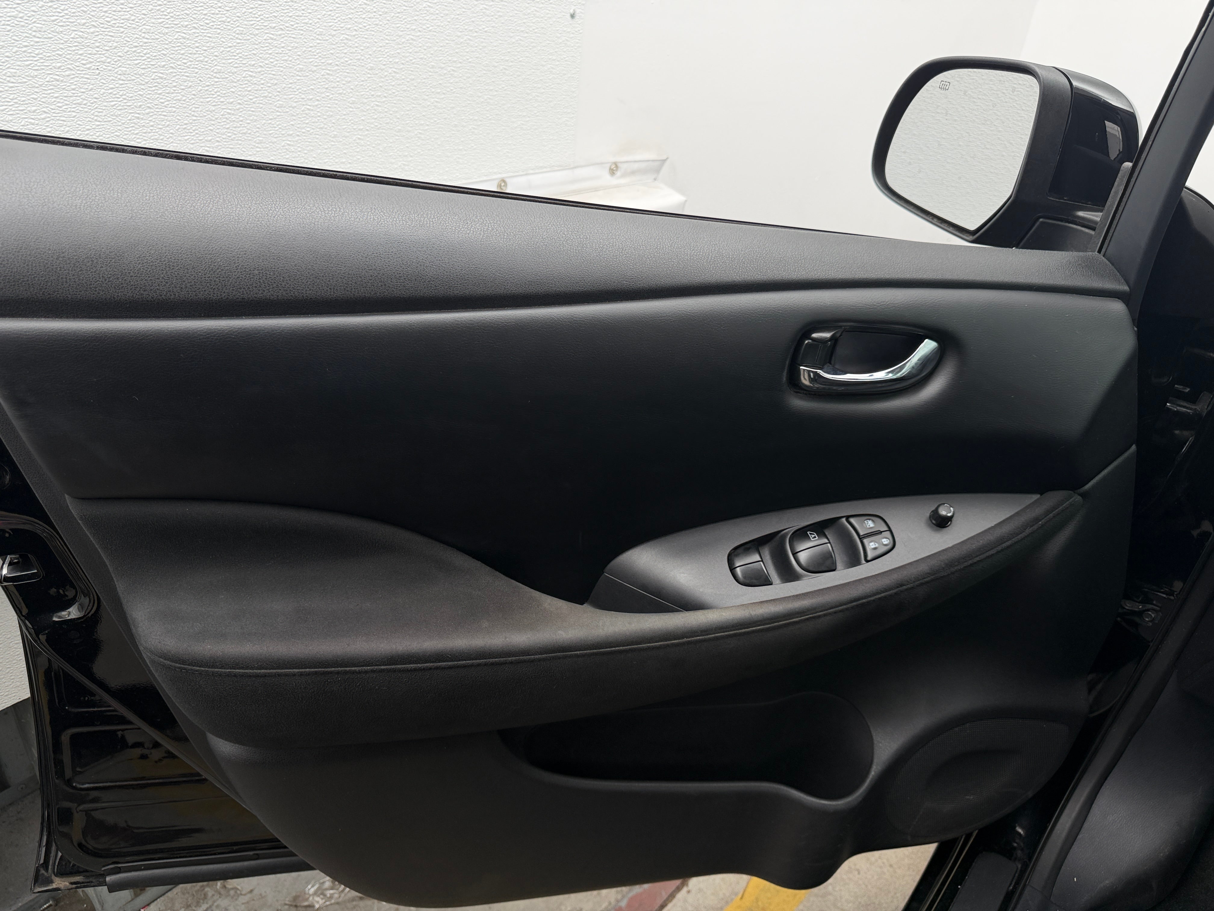 Used 2015 Nissan LEAF S with VIN 1N4AZ0CP1FC332125 for sale in Auburn, WA