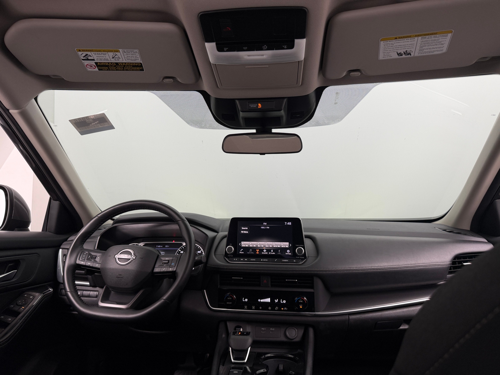 Thumbnail: 2025 Nissan Rogue - 3
