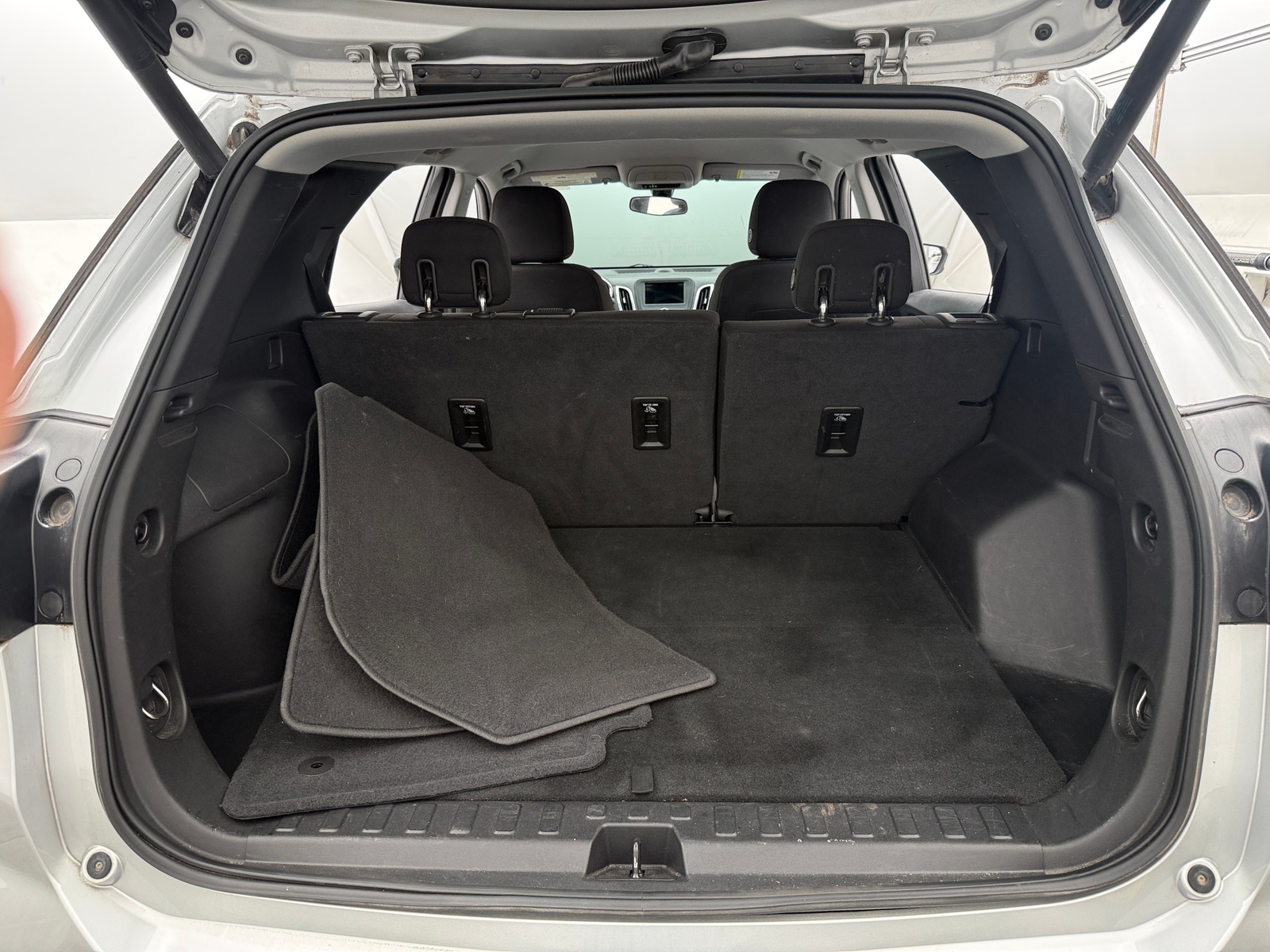 Thumbnail: 2019 Chevrolet Equinox - 7