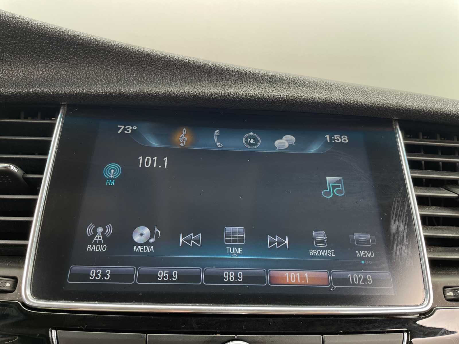 Thumbnail: 2017 Buick Encore - 3