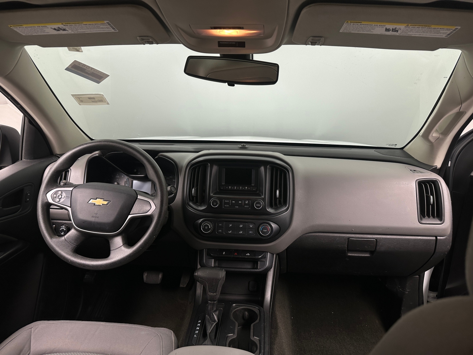 Thumbnail: 2017 Chevrolet Colorado - 3
