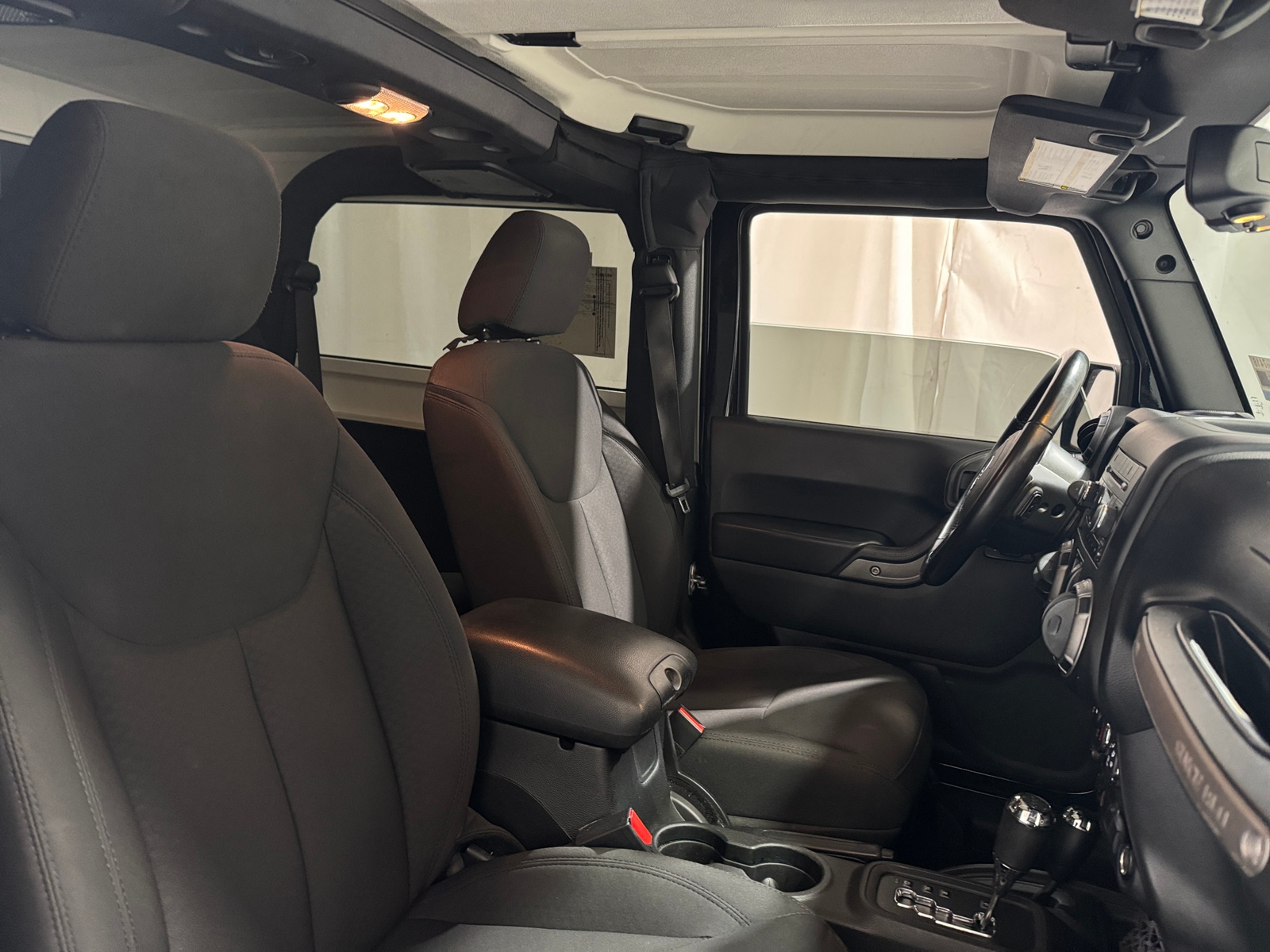 Thumbnail: 2017 Jeep Wrangler - 2