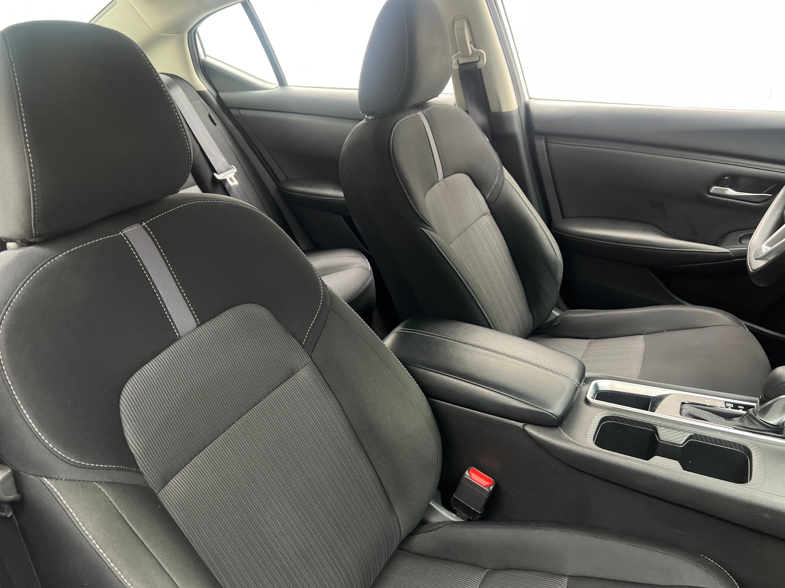 Thumbnail: 2025 Nissan Sentra - 2