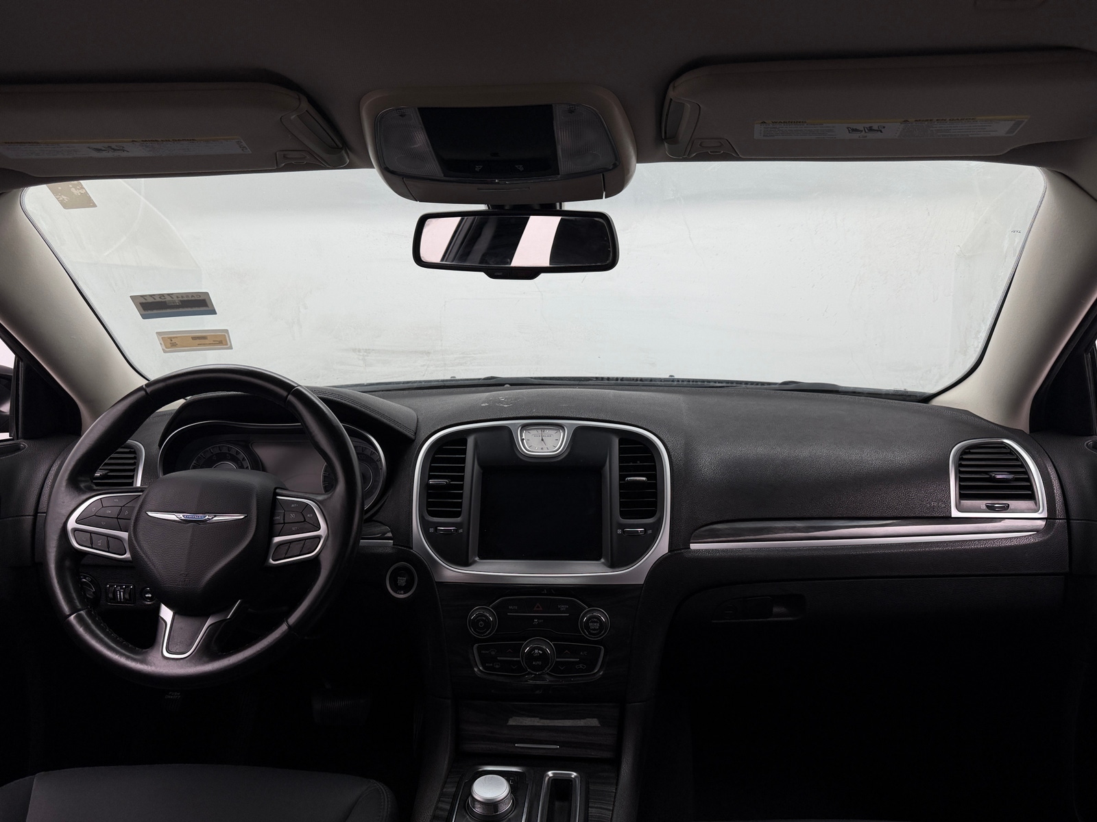 Thumbnail: 2020 Chrysler 300 - 3
