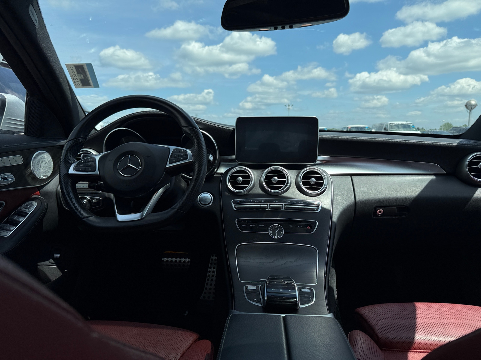 Thumbnail: 2015 Mercedes-Benz C-Class - 2