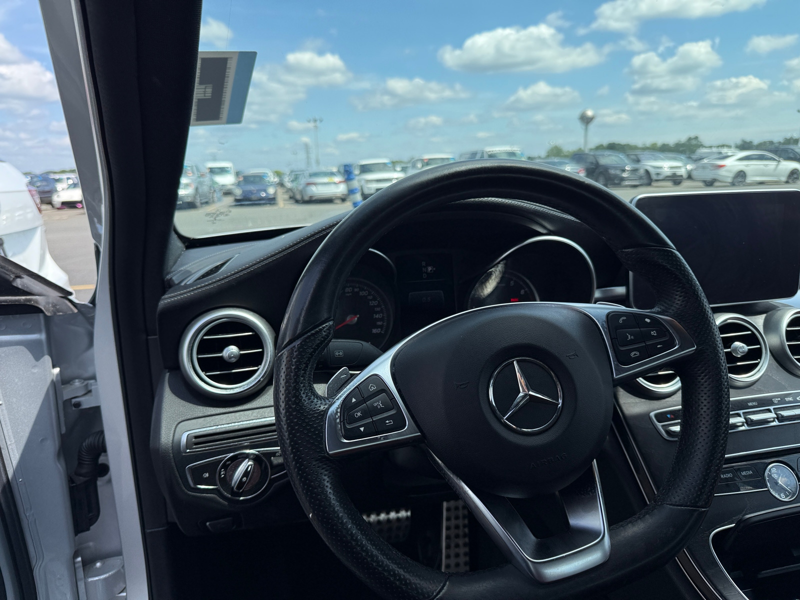 Thumbnail: 2015 Mercedes-Benz C-Class - 4