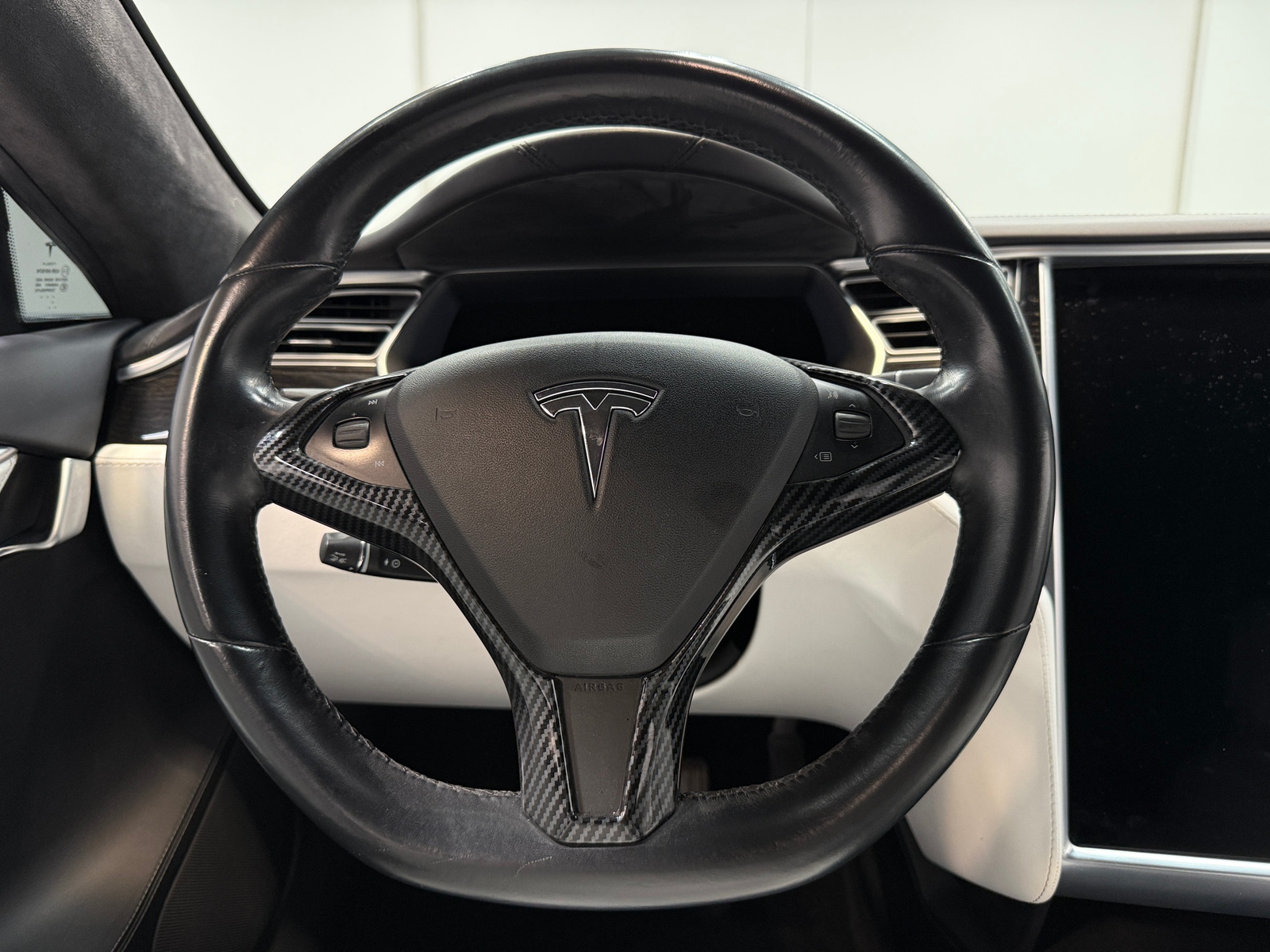 Thumbnail: 2017 Tesla Model S - 4