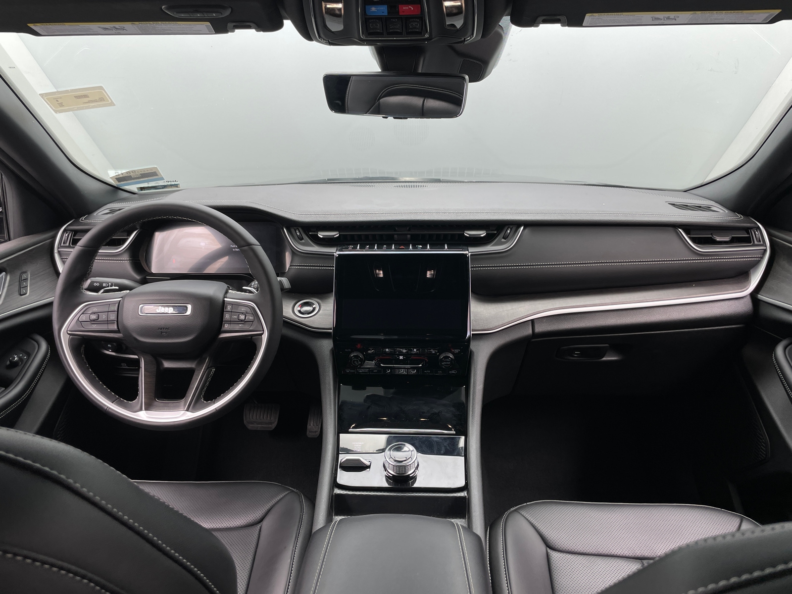 Thumbnail: 2025 Jeep Grand Cherokee - 2