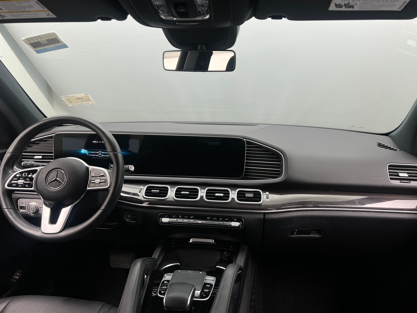 Thumbnail: 2020 Mercedes-Benz GLE - 2