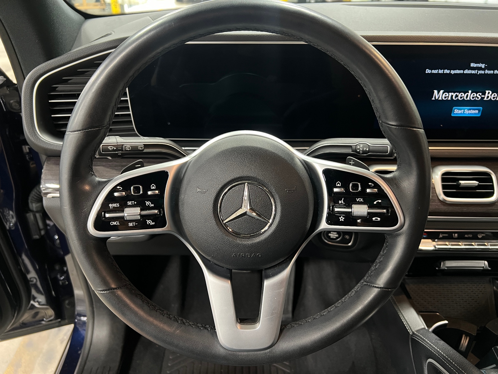 Thumbnail: 2020 Mercedes-Benz GLE - 4