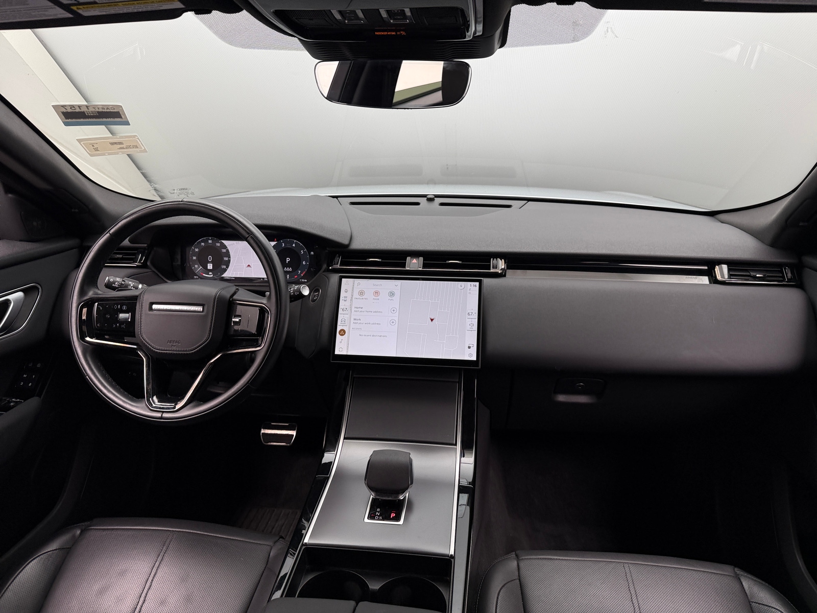 Thumbnail: 2025 Land Rover Range Rover Velar - 2