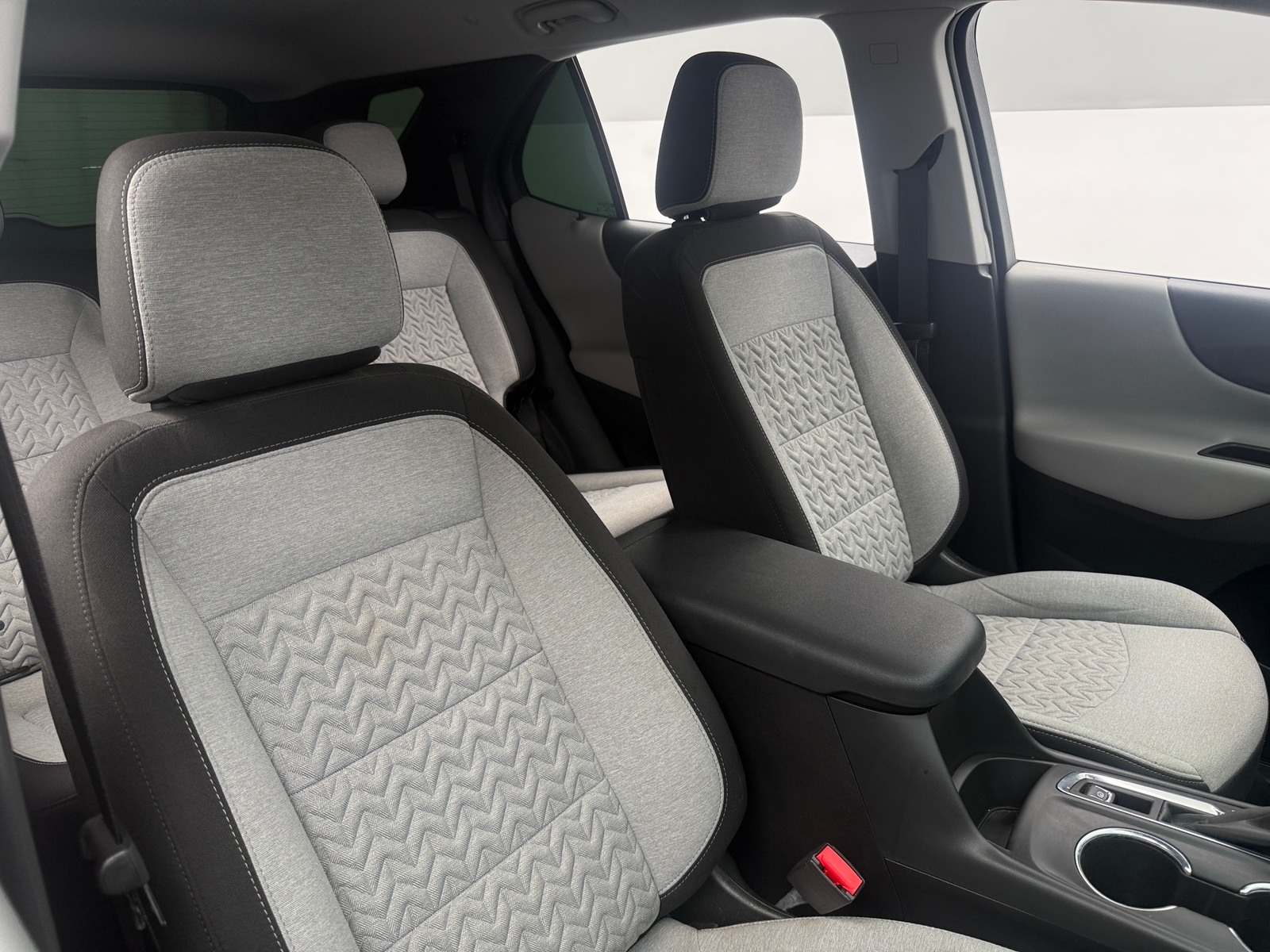 Thumbnail: 2023 Chevrolet Equinox - 2