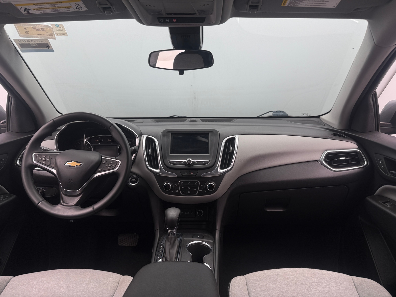 Thumbnail: 2023 Chevrolet Equinox - 3
