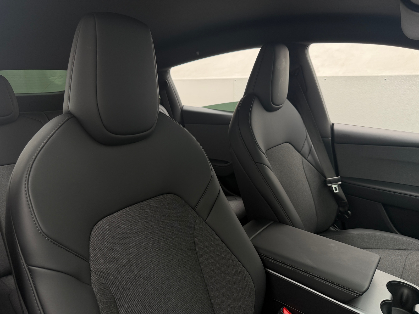 Thumbnail: 2026 Tesla Model Y - 2