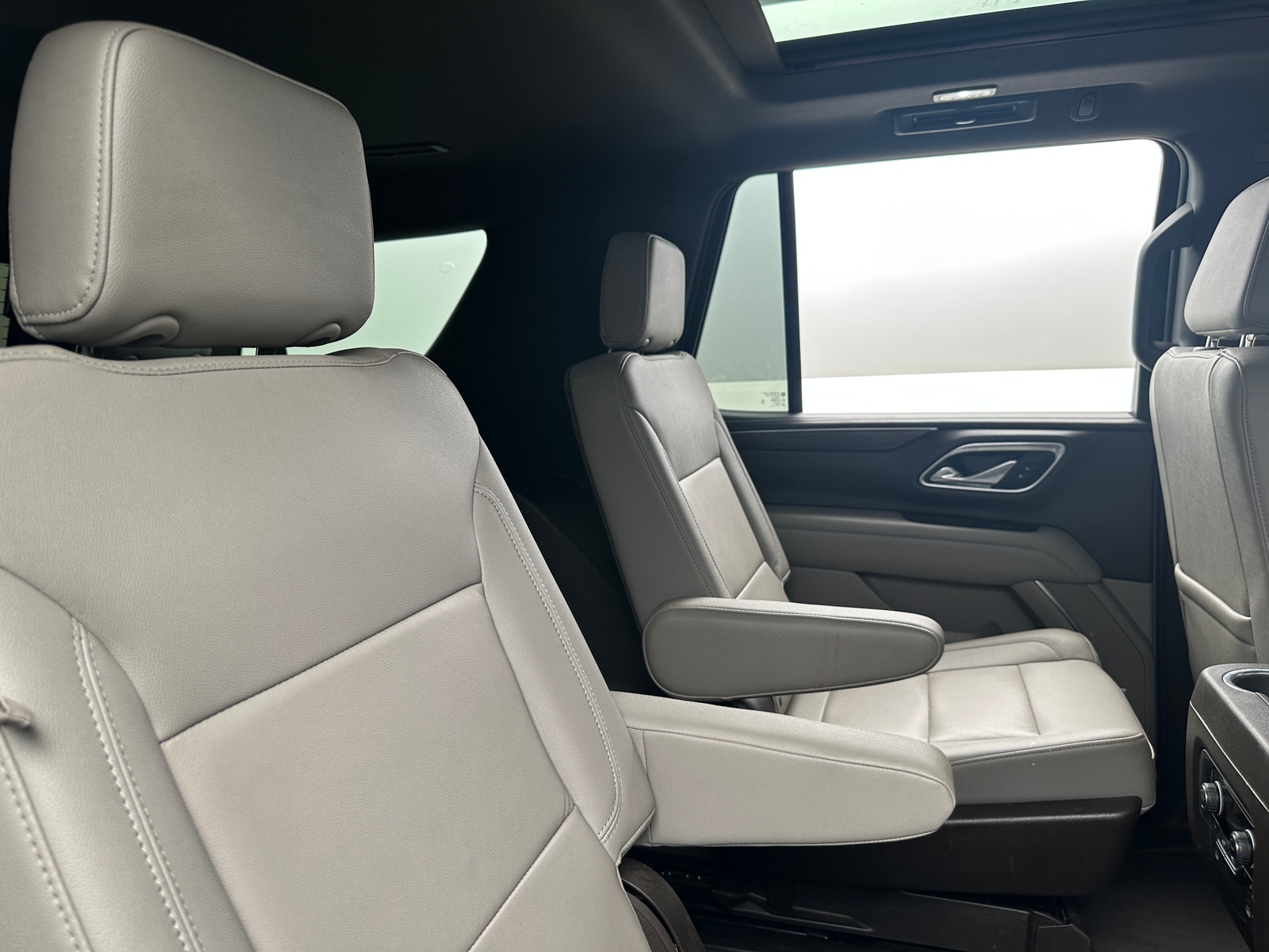Thumbnail: 2021 Chevrolet Tahoe - 5