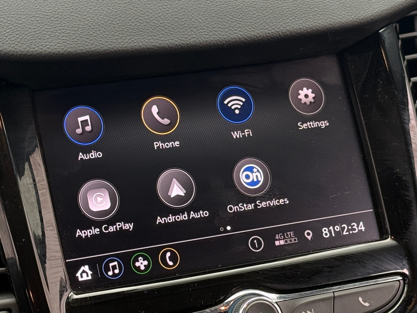 Thumbnail: 2021 Chevrolet Trax - 3