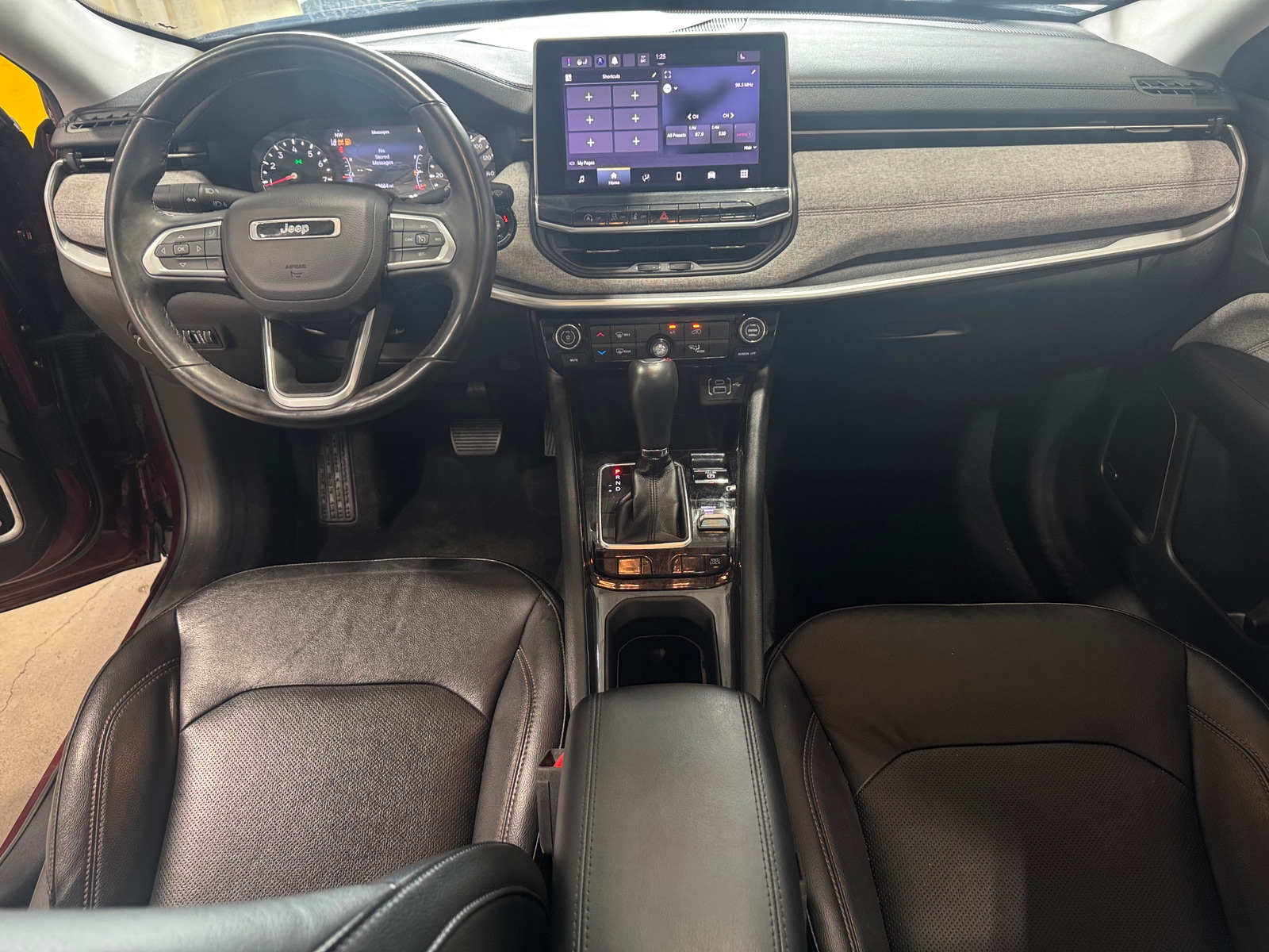 Thumbnail: 2022 Jeep Compass - 2