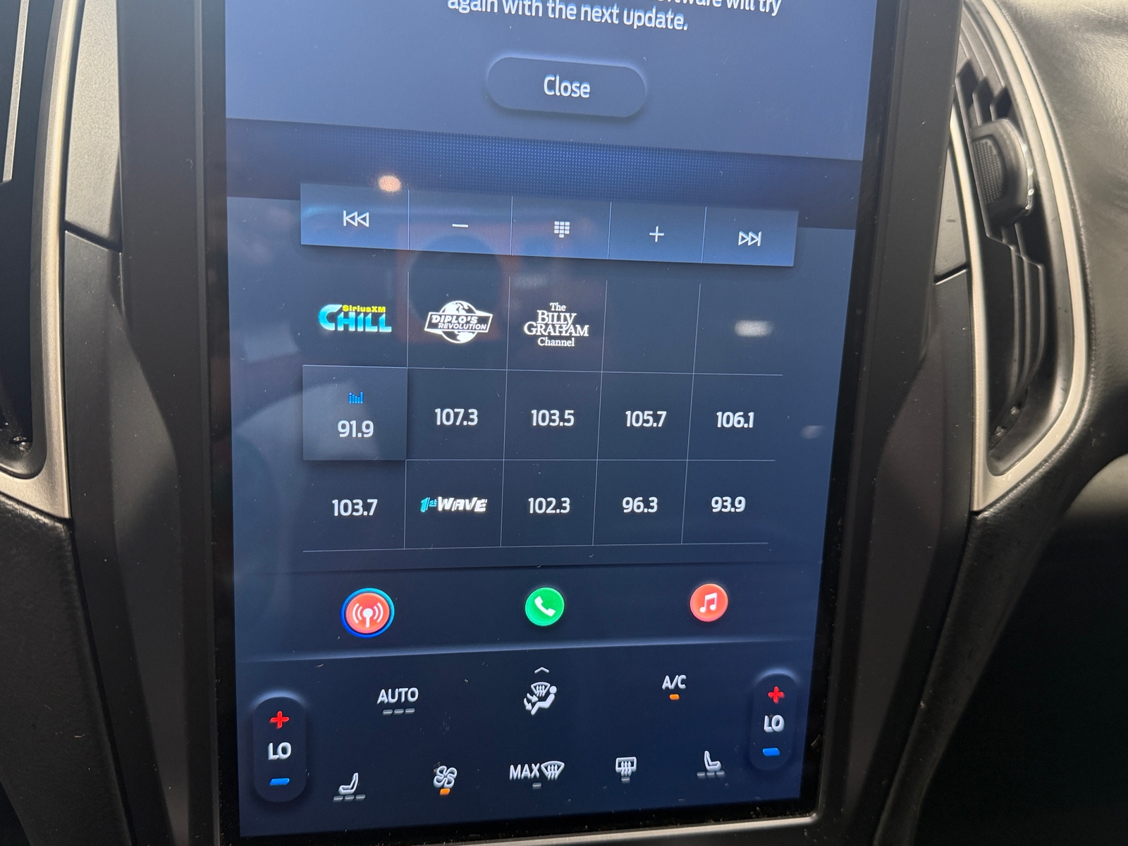 Thumbnail: 2024 Ford Edge - 3