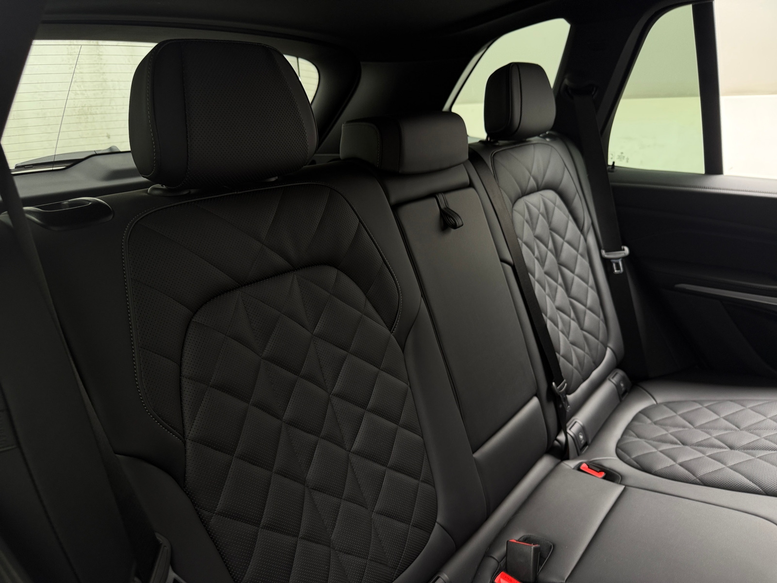 Thumbnail: 2026 BMW X5 - 5