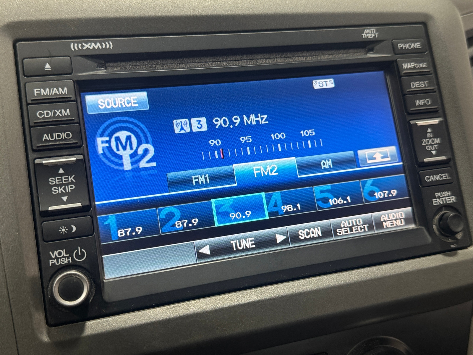 Thumbnail: 2012 Honda Civic - 4