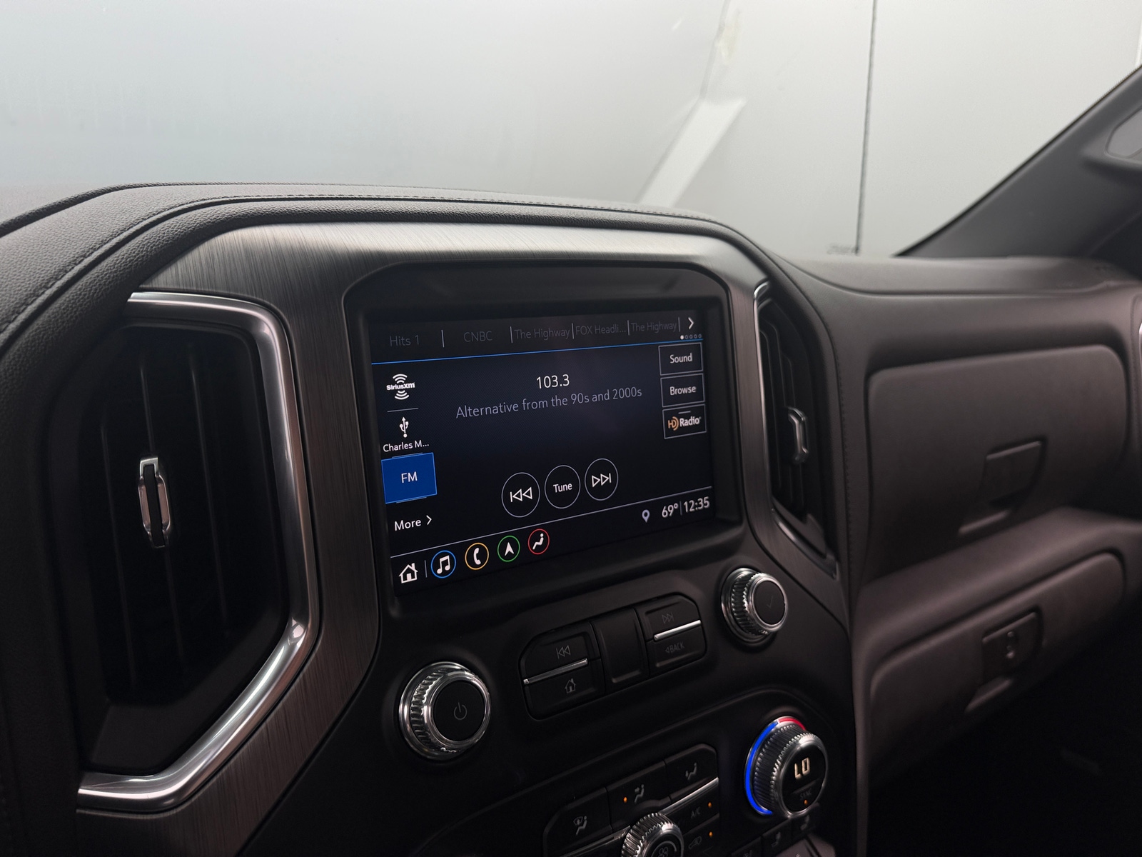 Thumbnail: 2019 GMC Sierra 1500 - 3
