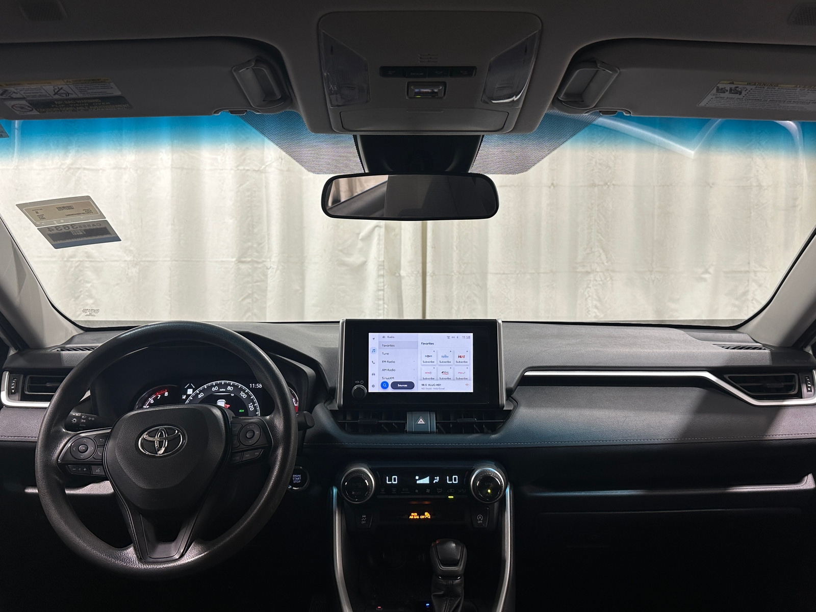 Thumbnail: 2024 Toyota RAV4 - 3