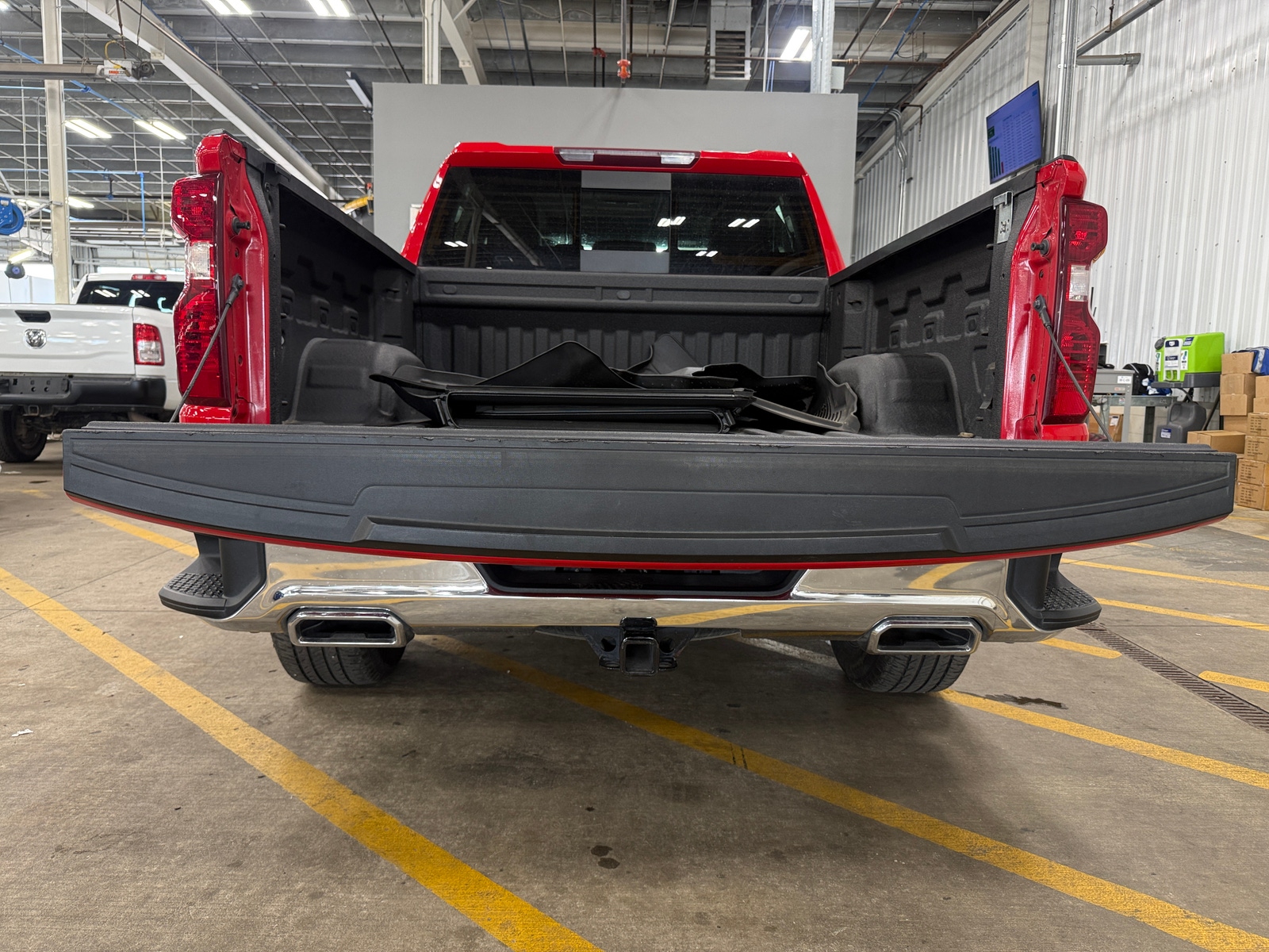 Thumbnail: 2020 Chevrolet Silverado 1500 - 7