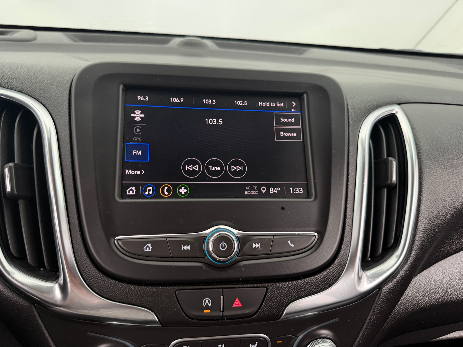 Thumbnail: 2024 Chevrolet Equinox - 4