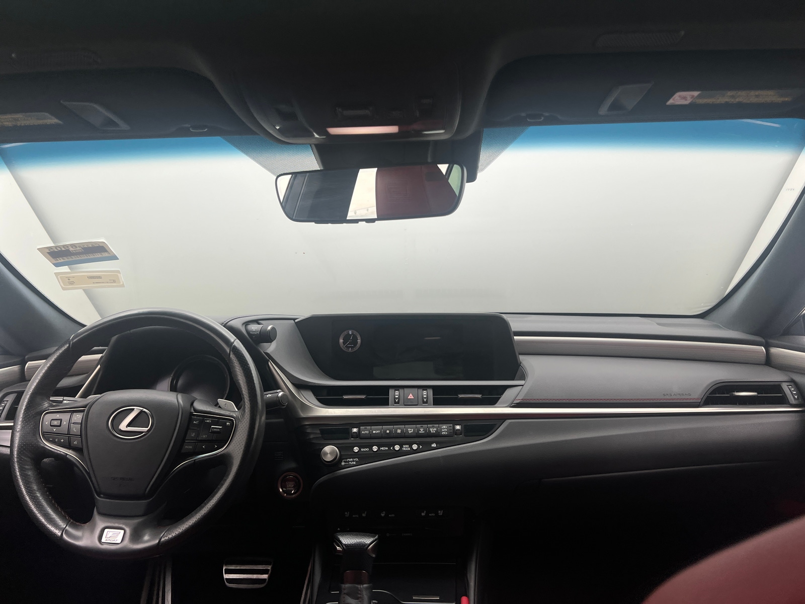 Thumbnail: 2021 Lexus ES - 2